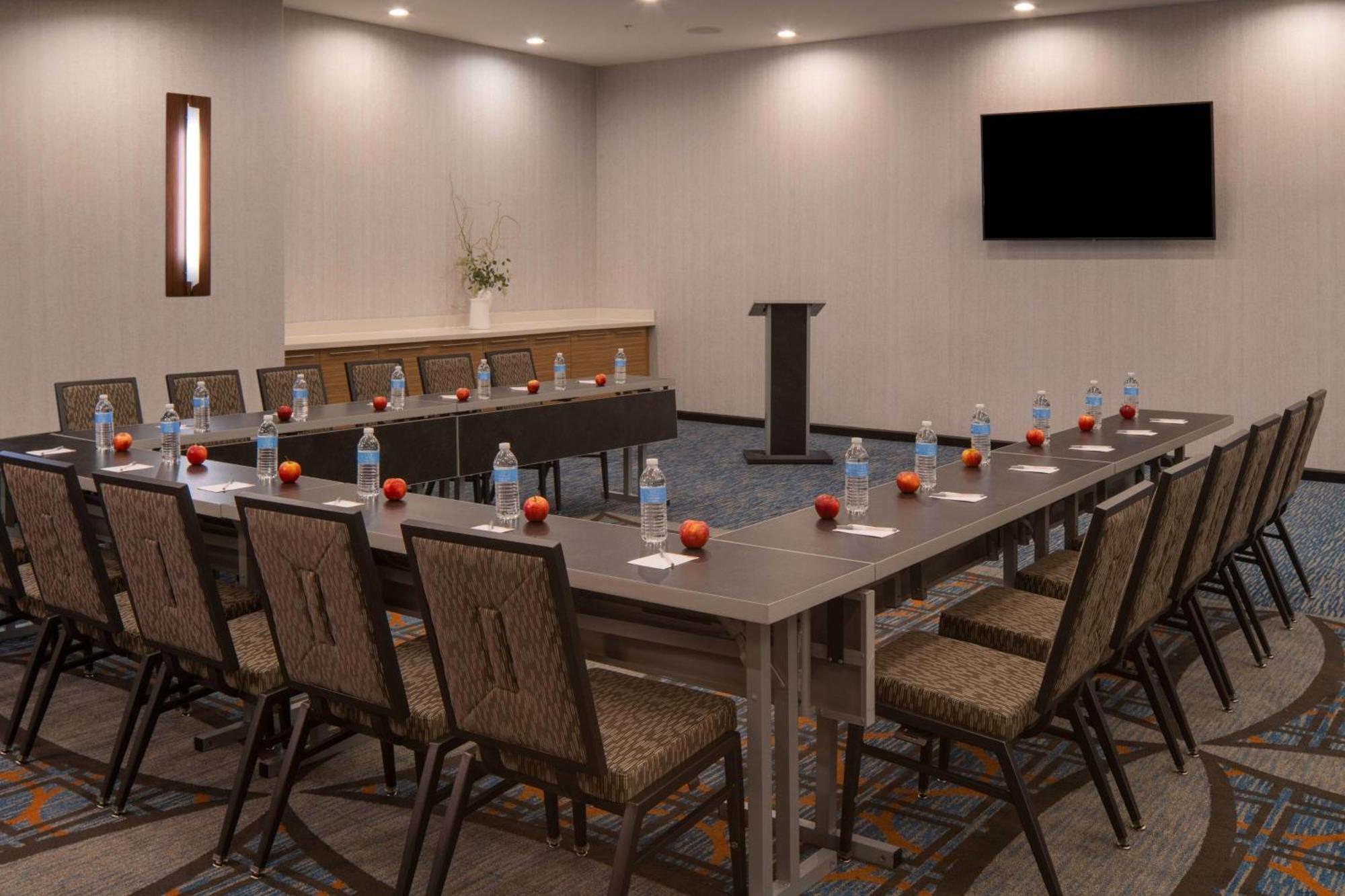 Towneplace By Marriott Suites Clarksville Exteriör bild